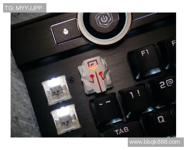 dota2比赛键盘-DOTA2比赛中的键盘魔力-dota2比赛键盘